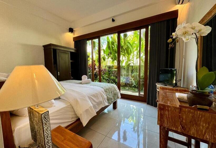 Pensão Pranawa Guest House