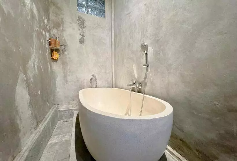 Majatalo Pranawa Guest House