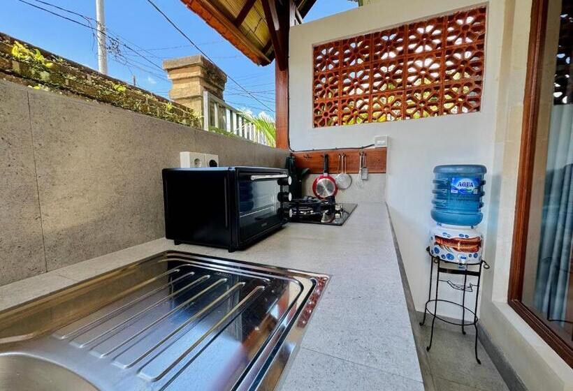 Pensão Pranawa Guest House