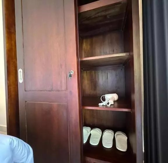 Majatalo Pranawa Guest House