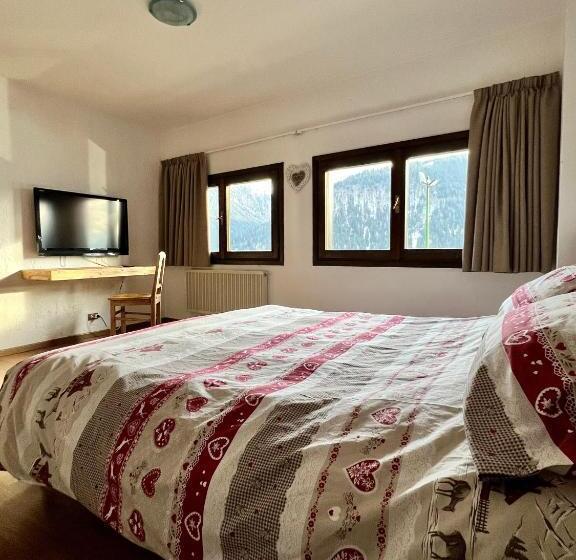 مبيت وإفطار Albergo Ristorante Al Fratè Da Streza