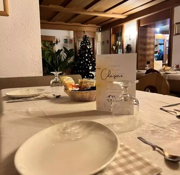 Bed and Breakfast Albergo Ristorante Al Fratè Da Streza