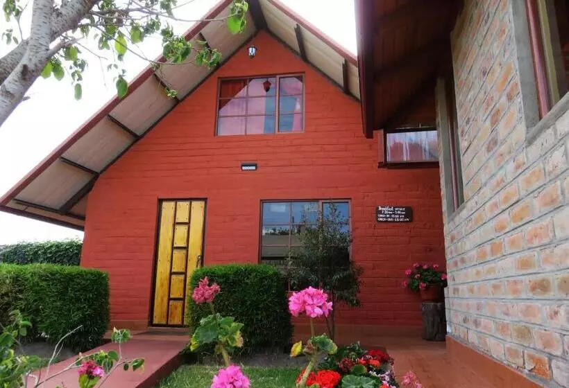 ベッドアンドブレックファースト Casa Del Montañero