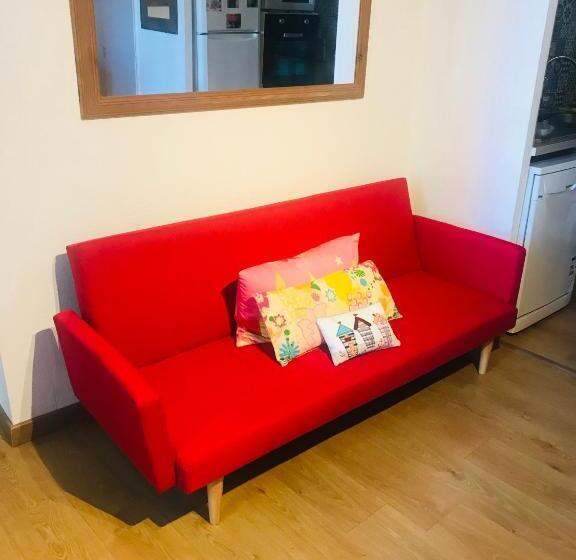 צימר Hôte Labyrinthe Lit 180 Cm Salle De Bain, Petit Dej Compris