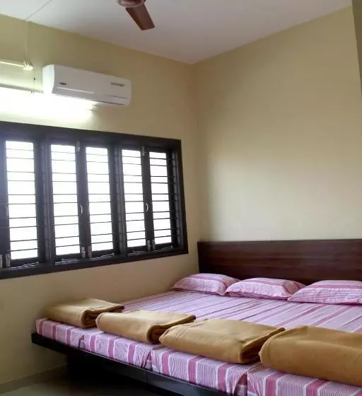 Hotel Ambika