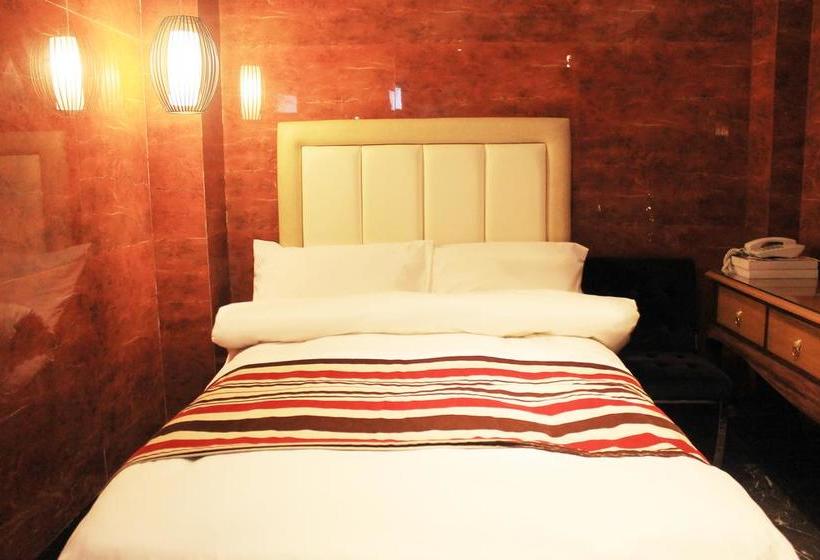 酒店 Belgian Suites