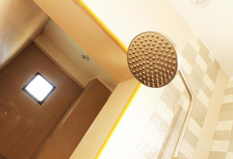 酒店 Belgian Suites