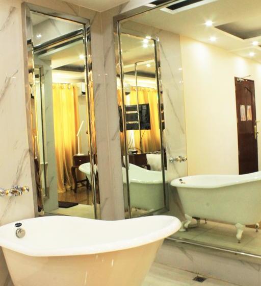 酒店 Belgian Suites