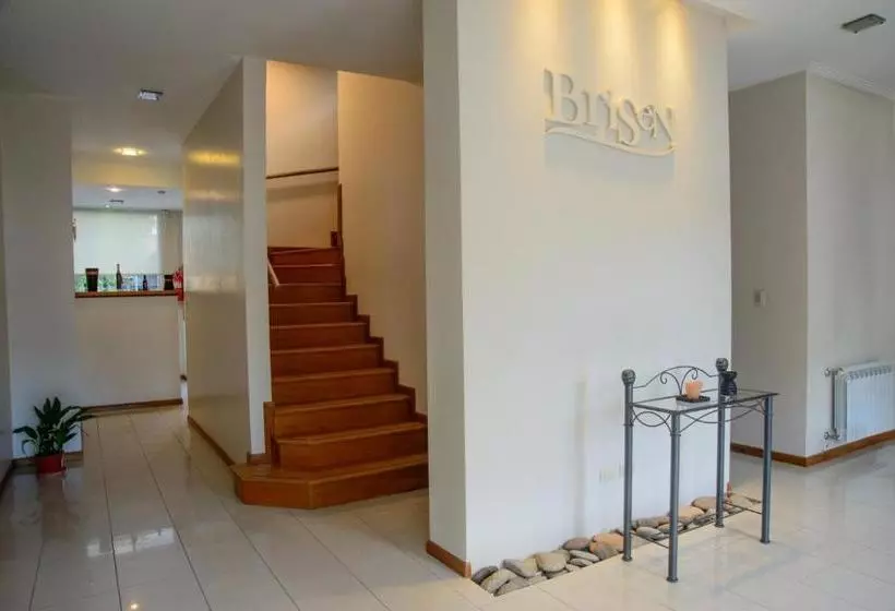 هتل Brisen Alojamientos