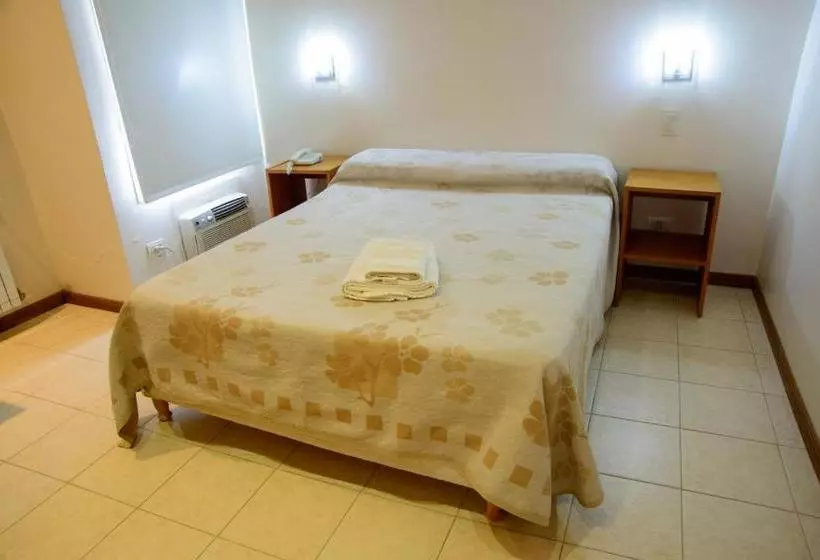 هتل Brisen Alojamientos