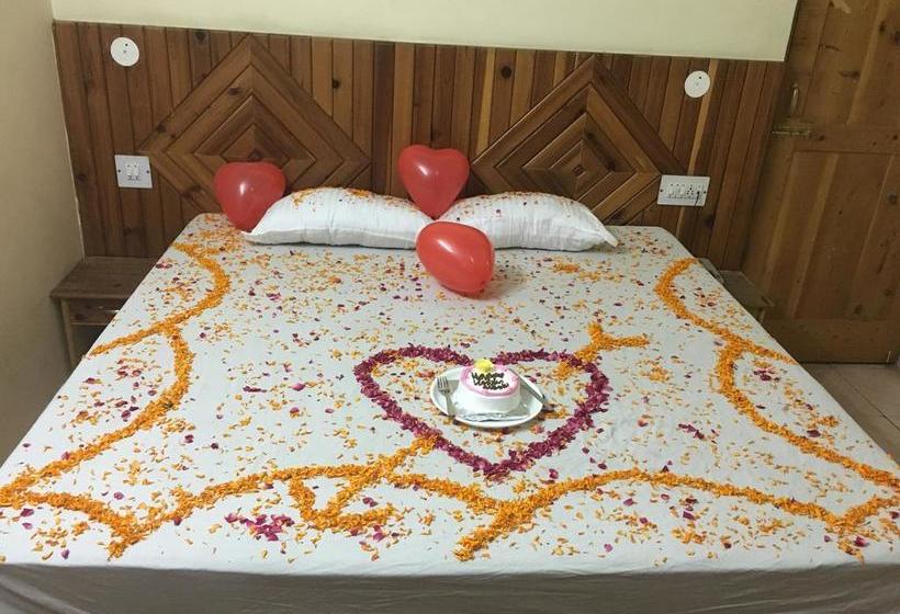 בית מלון כפרי Chandertal