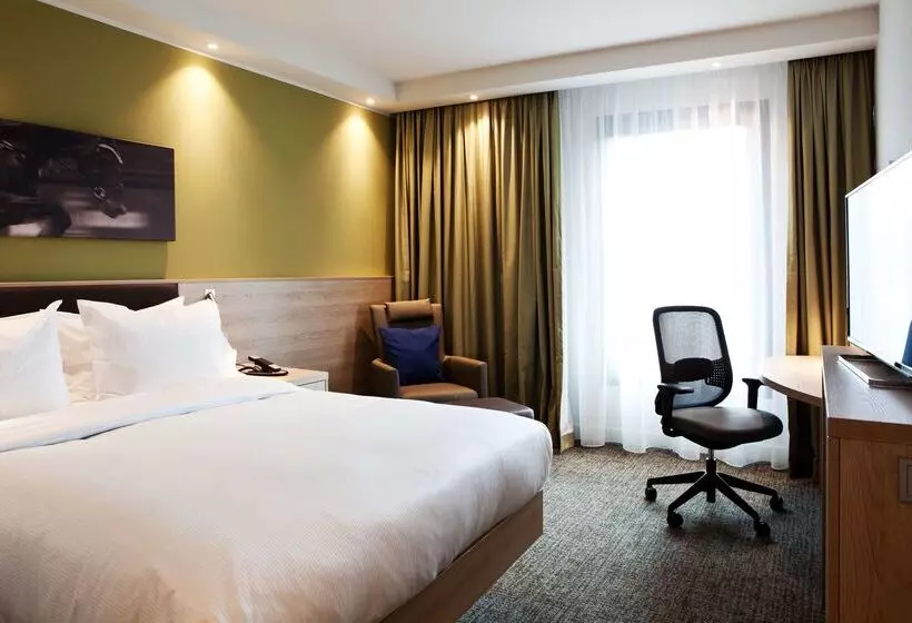 Hotelli Hampton By Hilton Aachen Tivoli