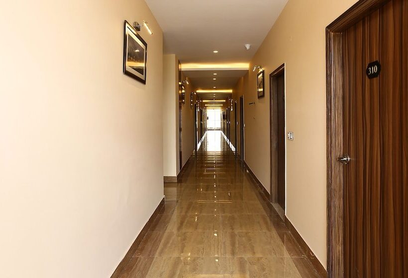 Hotel Treebo Blessing Bells