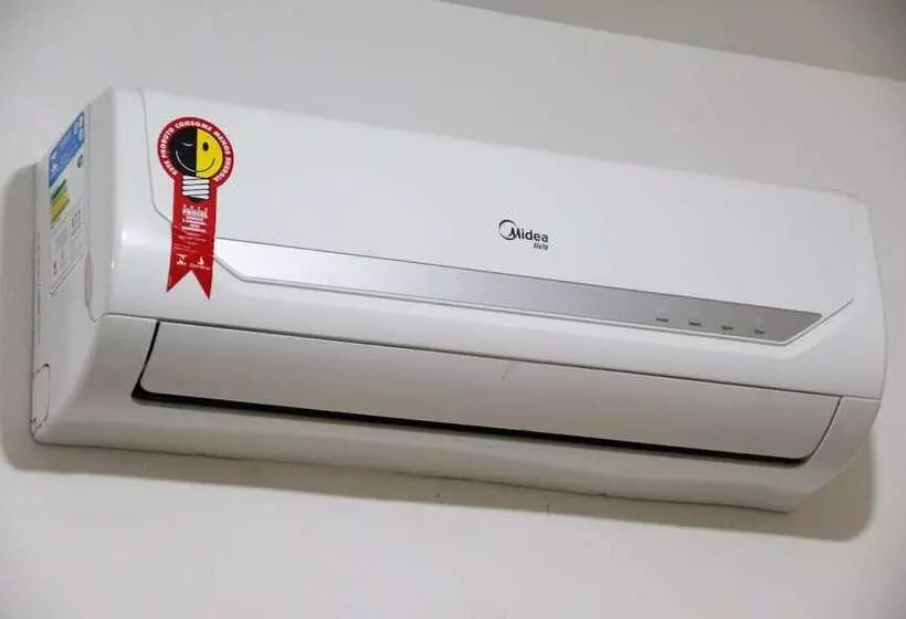 Hotelli Vale Das Artes