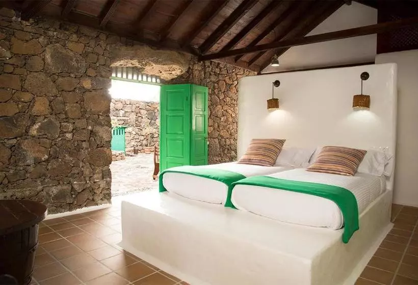 Ito La Era B&b