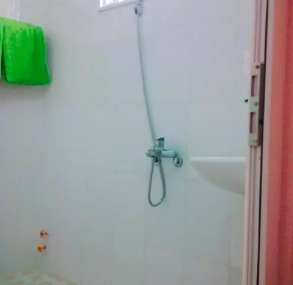 Motel 529