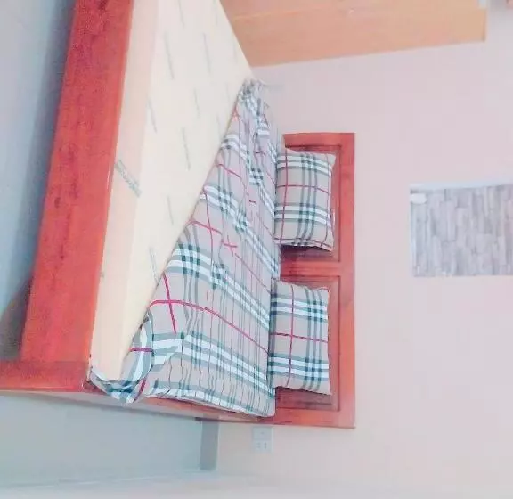 Motel 529