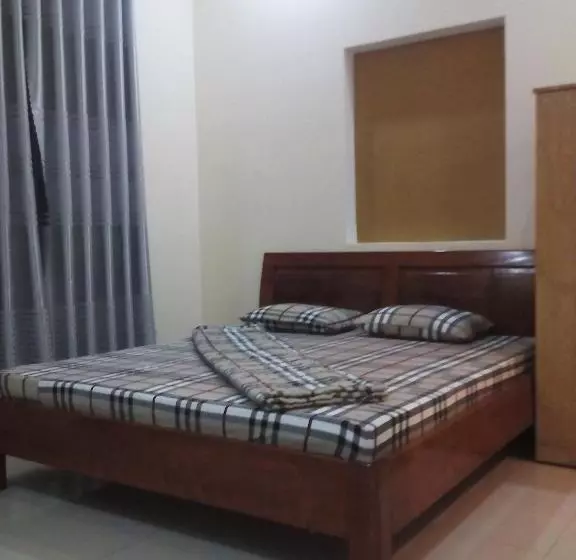 Motel 529