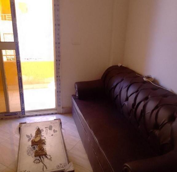 هاستل مدينه بدر الاندلس شباب