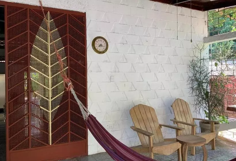 Retkeilymaja Hostal Tia Reyna