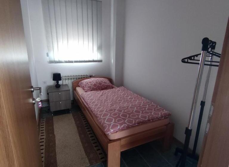 호스텔 Prenoćište Borik