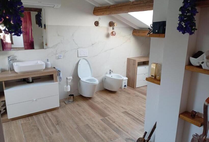 Bed and Breakfast La Coccola In Mansarda