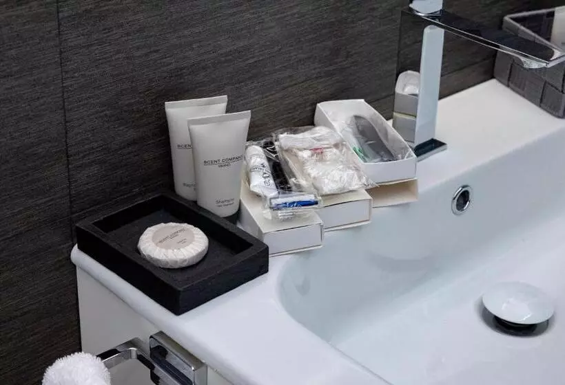 ベッドアンドブレックファースト Suite17   Luxury Guesthouse