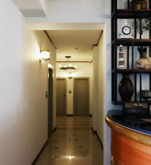 ホテル Rifat Peshkatari