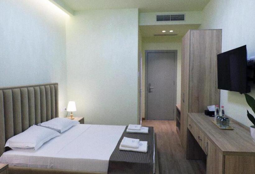 ホテル Rifat Peshkatari