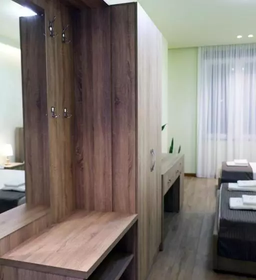 ホテル Rifat Peshkatari