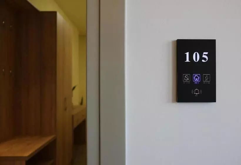 ホテル Rifat Peshkatari