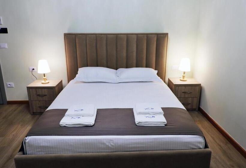 ホテル Rifat Peshkatari