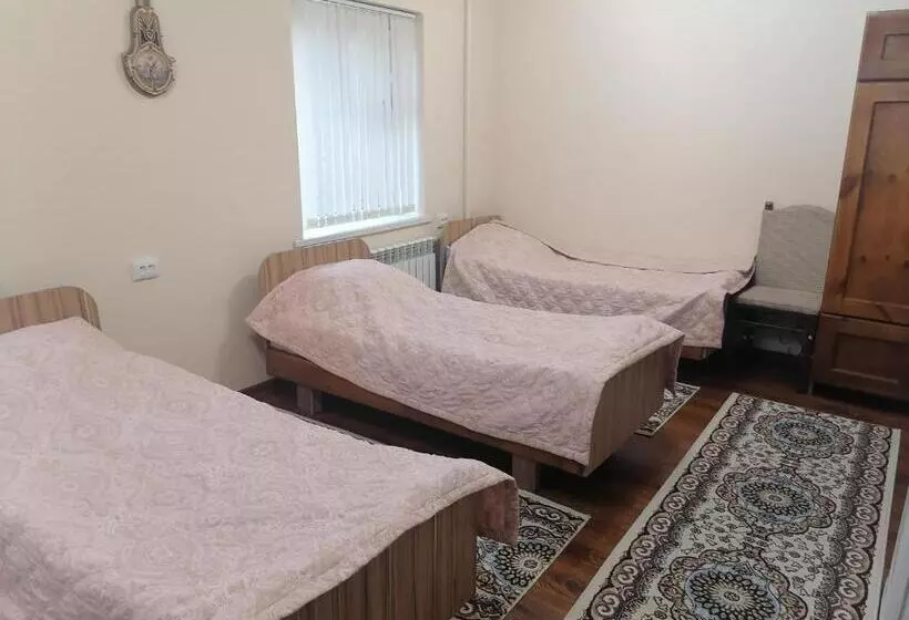 پانسیون Altyn Bulak Guest Hause