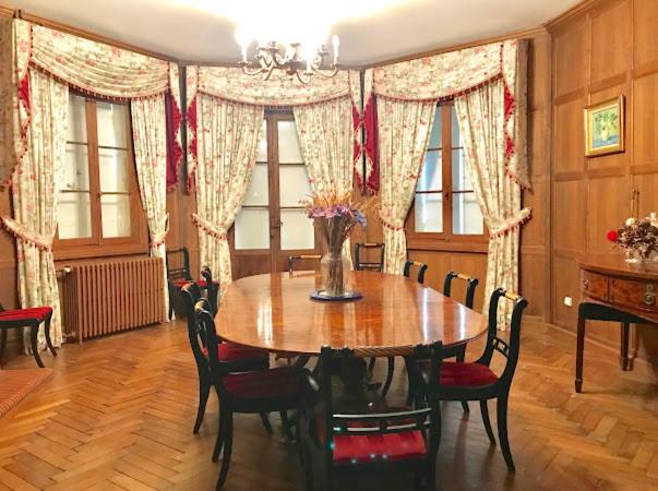 بنسيون Chateau La Palue