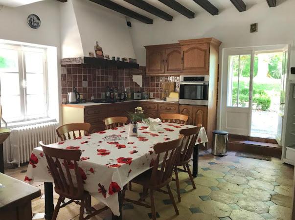 بنسيون Chateau La Palue