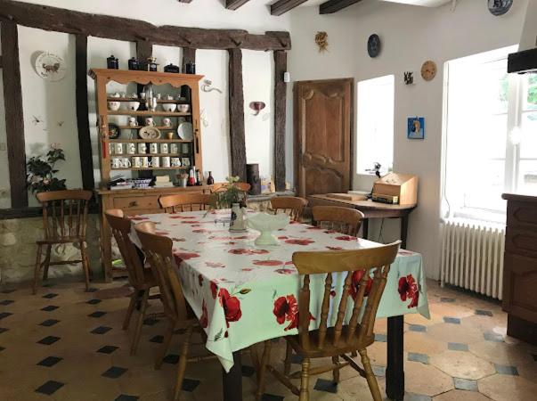 بنسيون Chateau La Palue