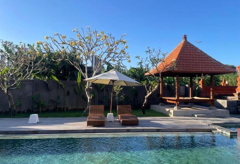 פנסיון Kusuma Life