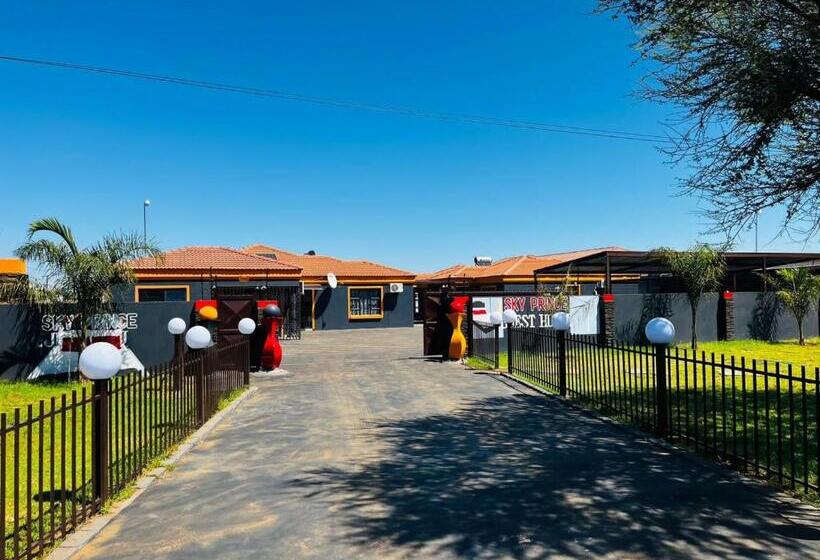 פנסיון Skyprince Guesthouse