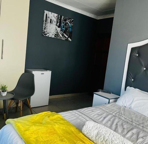 פנסיון Skyprince Guesthouse