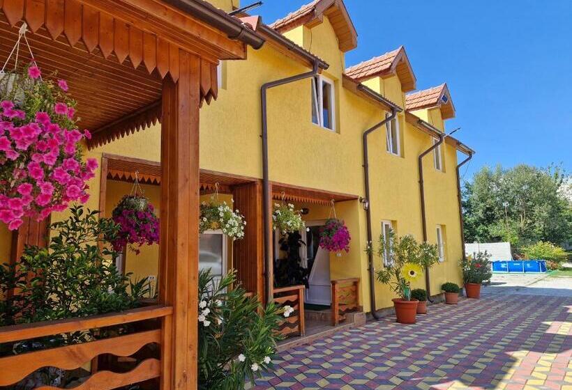 Pensiunea Agroturistica La Doina