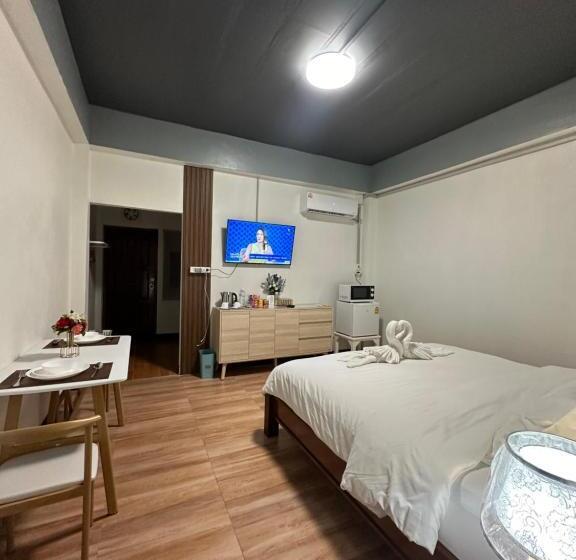 Service Apartment Lampang Room101 ใจกลางเมืองใกล้กาดกองต้า