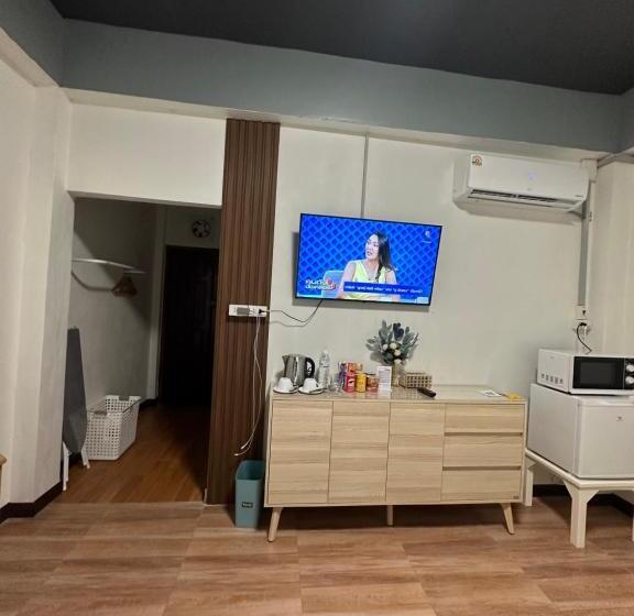 Service Apartment Lampang Room101 ใจกลางเมืองใกล้กาดกองต้า