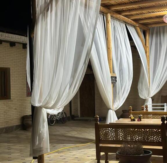 تختخواب و صبحانه Dolon Guest House