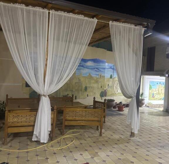تختخواب و صبحانه Dolon Guest House