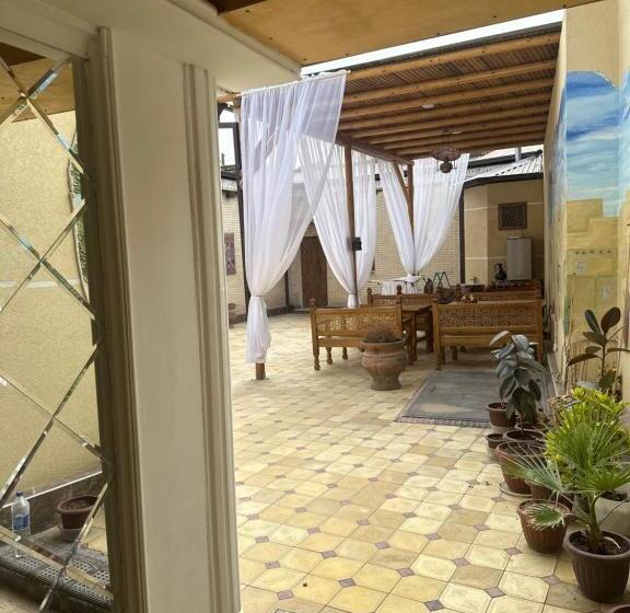 تختخواب و صبحانه Dolon Guest House