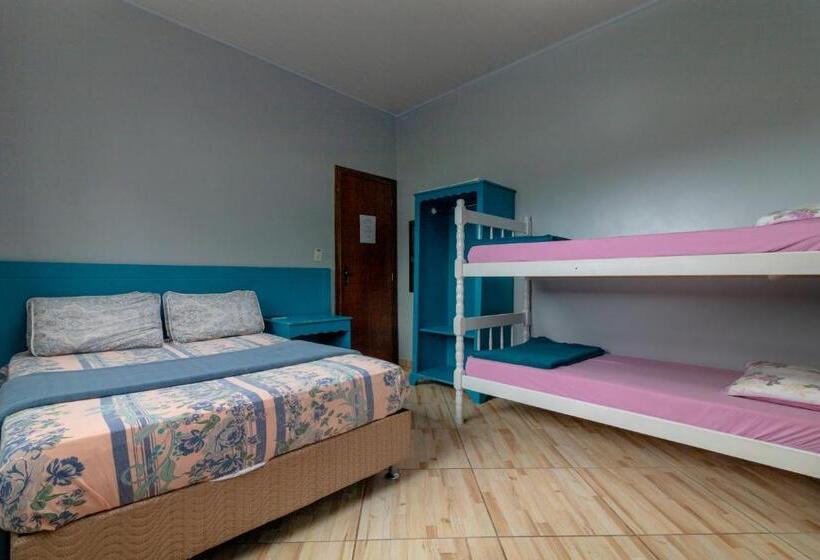 تختخواب و صبحانه Pousada Amélia