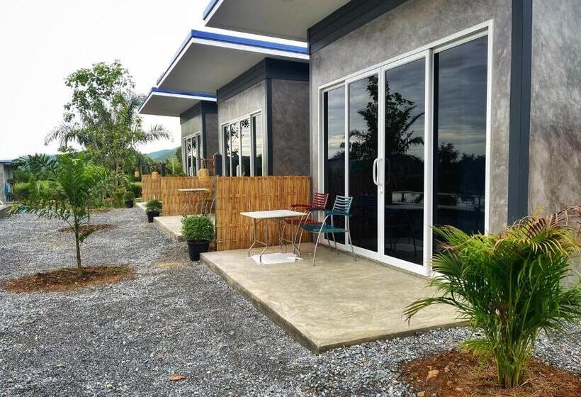 Bed and Breakfast Sukcharoen Farm