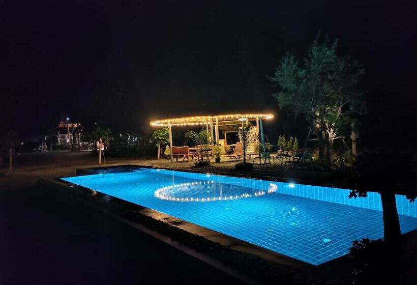 Bed and Breakfast Sukcharoen Farm