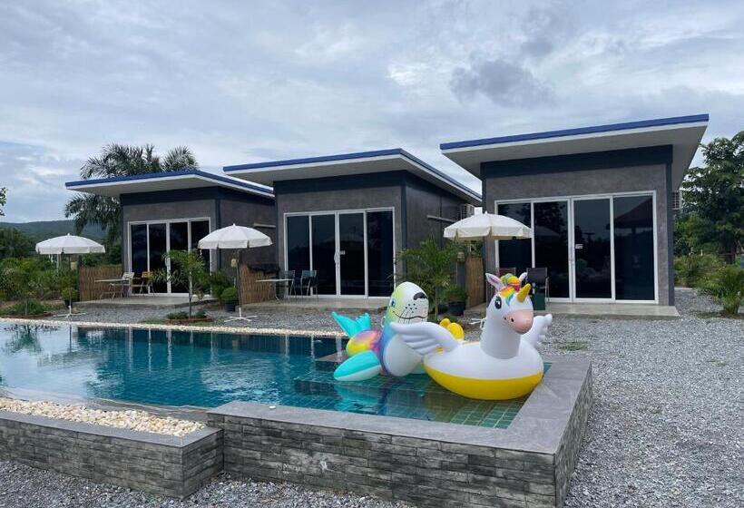 Bed and Breakfast Sukcharoen Farm