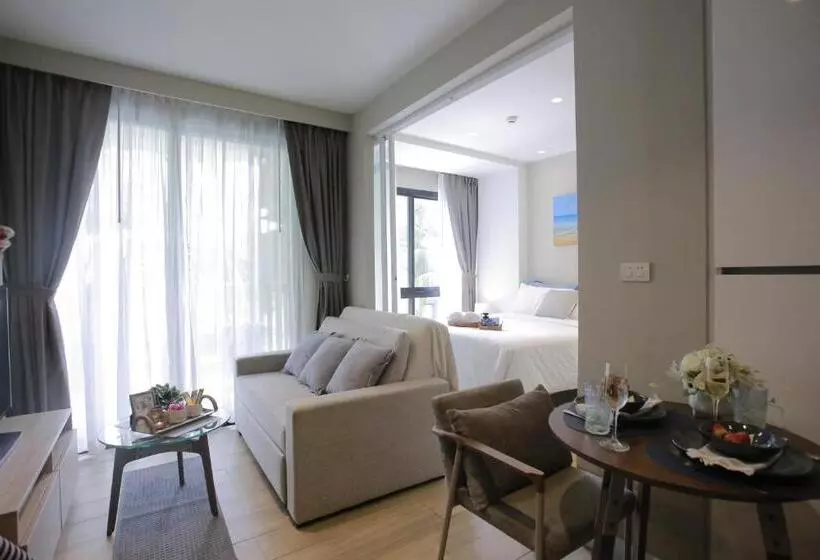 Diamond Poolview Bangtao By The Gentle